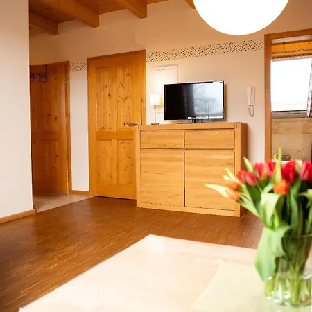 Goegelein Apartman *